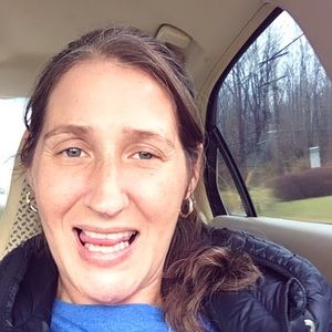 Meet your Posher, April